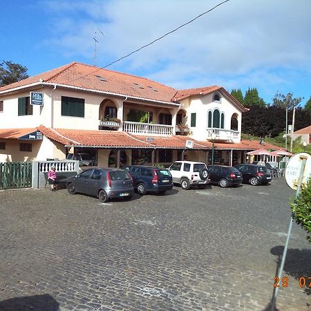 Отель Hospedagem Casa Do Largo Санту-да-Серра Экстерьер фото