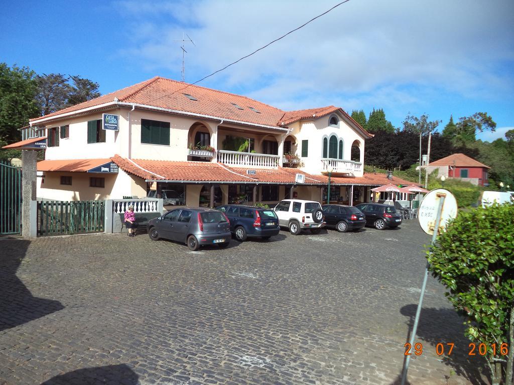Отель Hospedagem Casa Do Largo Санту-да-Серра Экстерьер фото